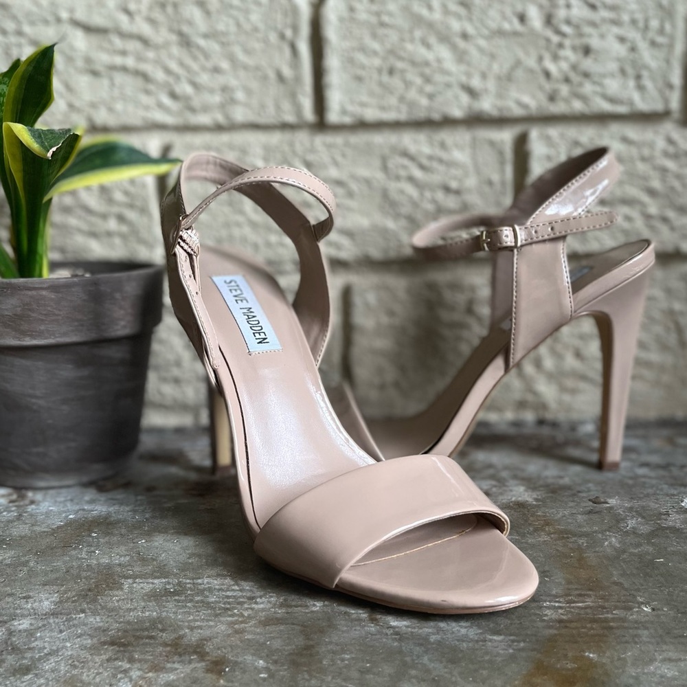 Steve Madden Dorty Nude Heels Women 8 sandal